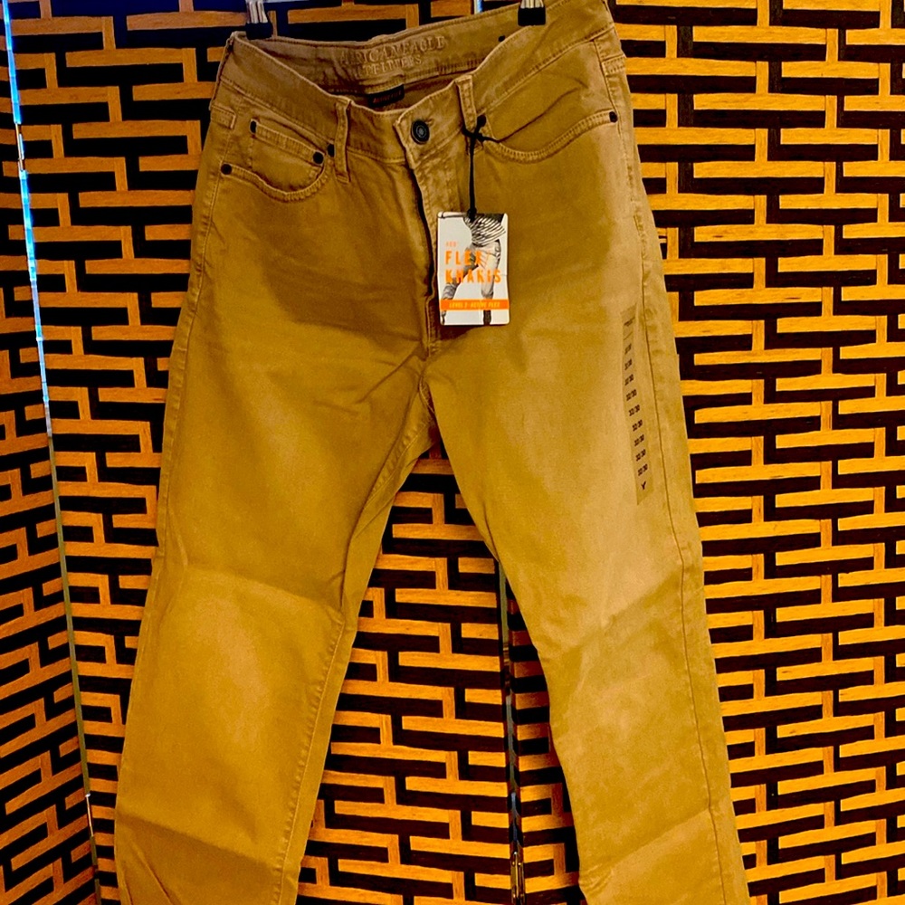 American Eagle khaki jean new with tag